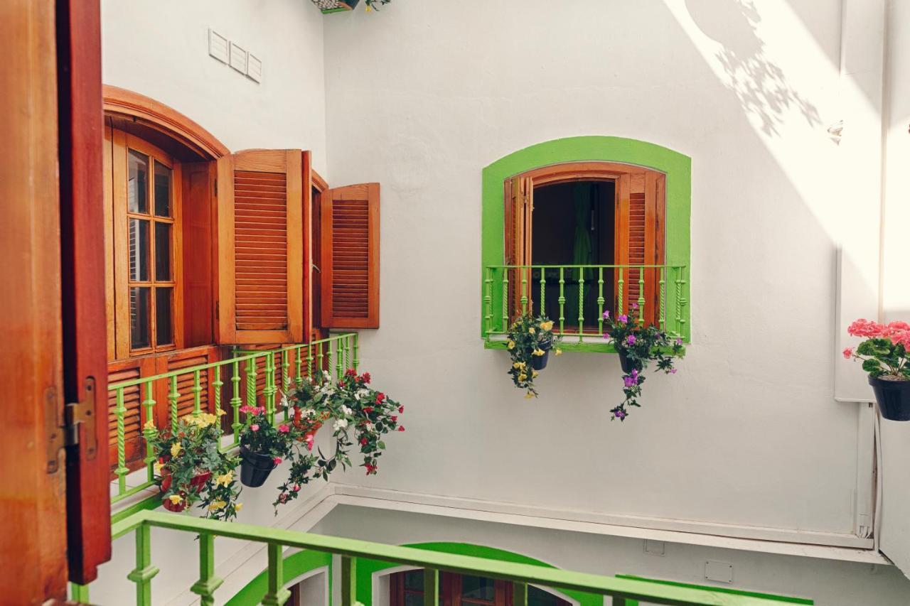 Charming Nerja Hostel 외부 사진