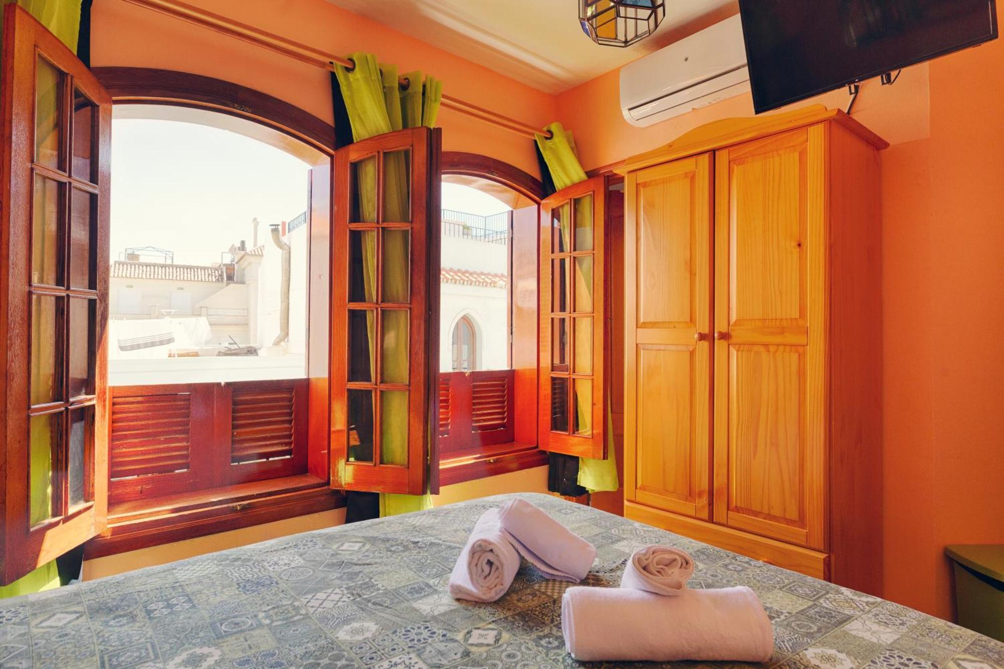 Charming Nerja Hostel 객실 사진